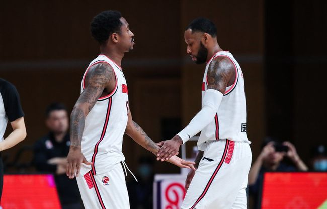 防守篮板发 防守篮板发