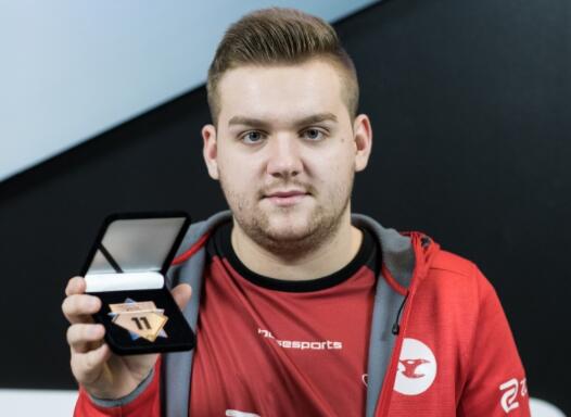 接略显保守 接略显保守